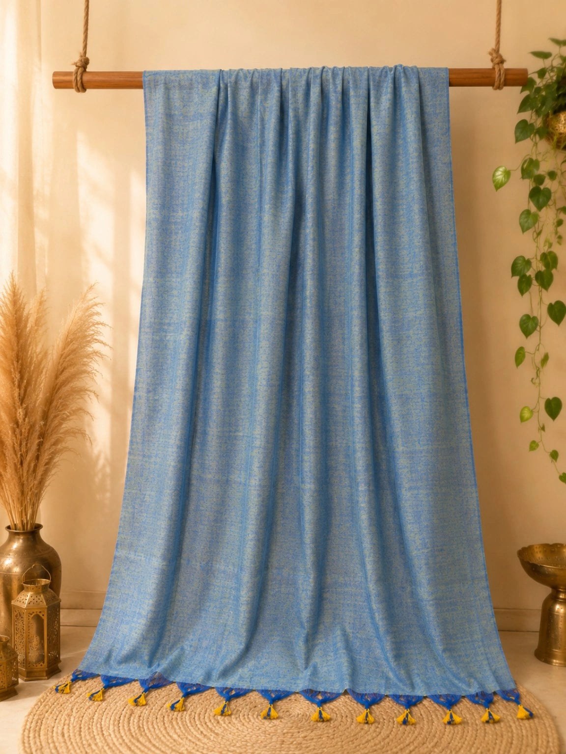 Dual Tone Blue Plain Khadi Saree with Tassel Pallu – Lightweight Ethnic Handloom Style Saree