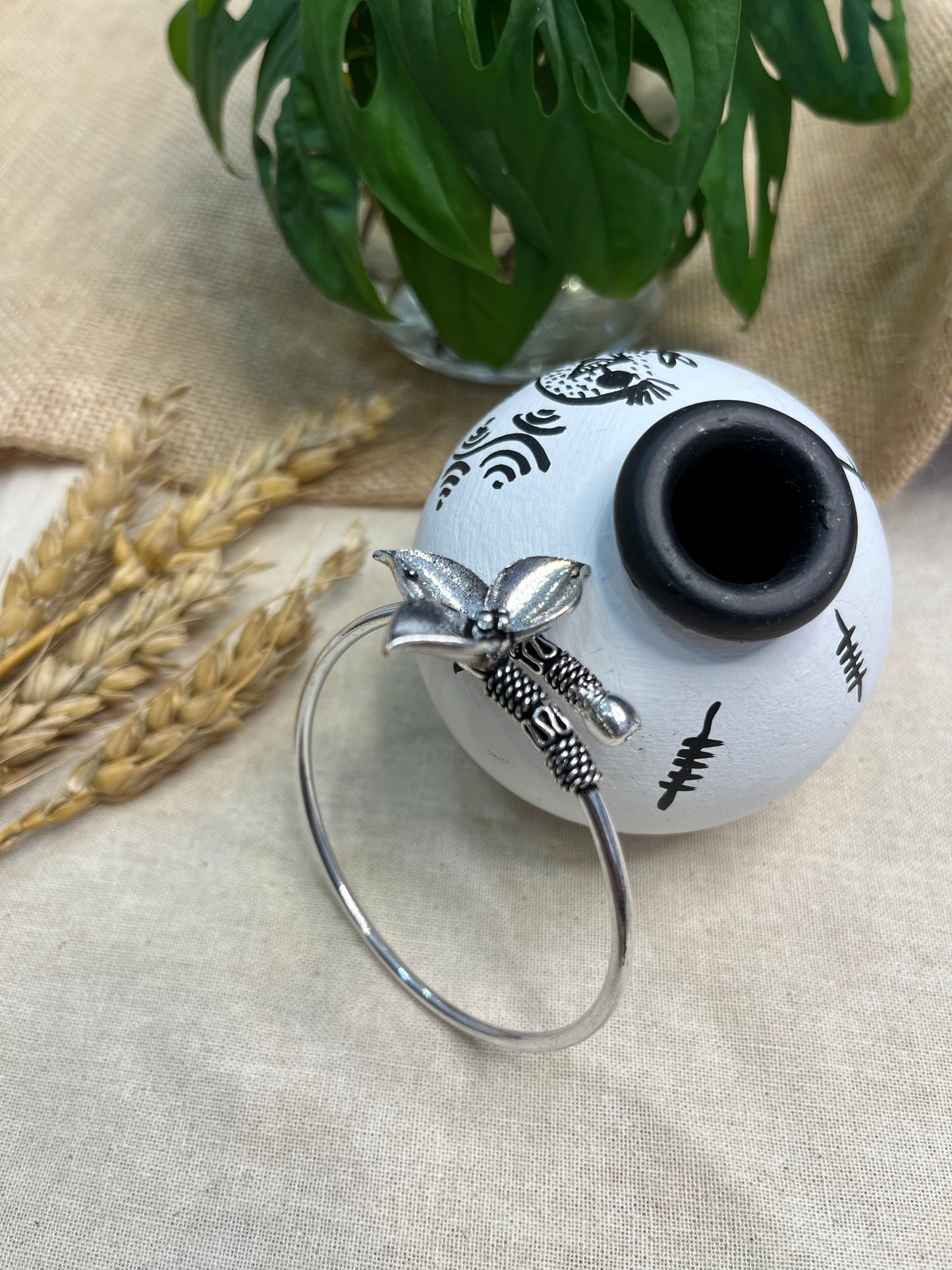 Delicate Floral Cuff Bangle - WEVOW