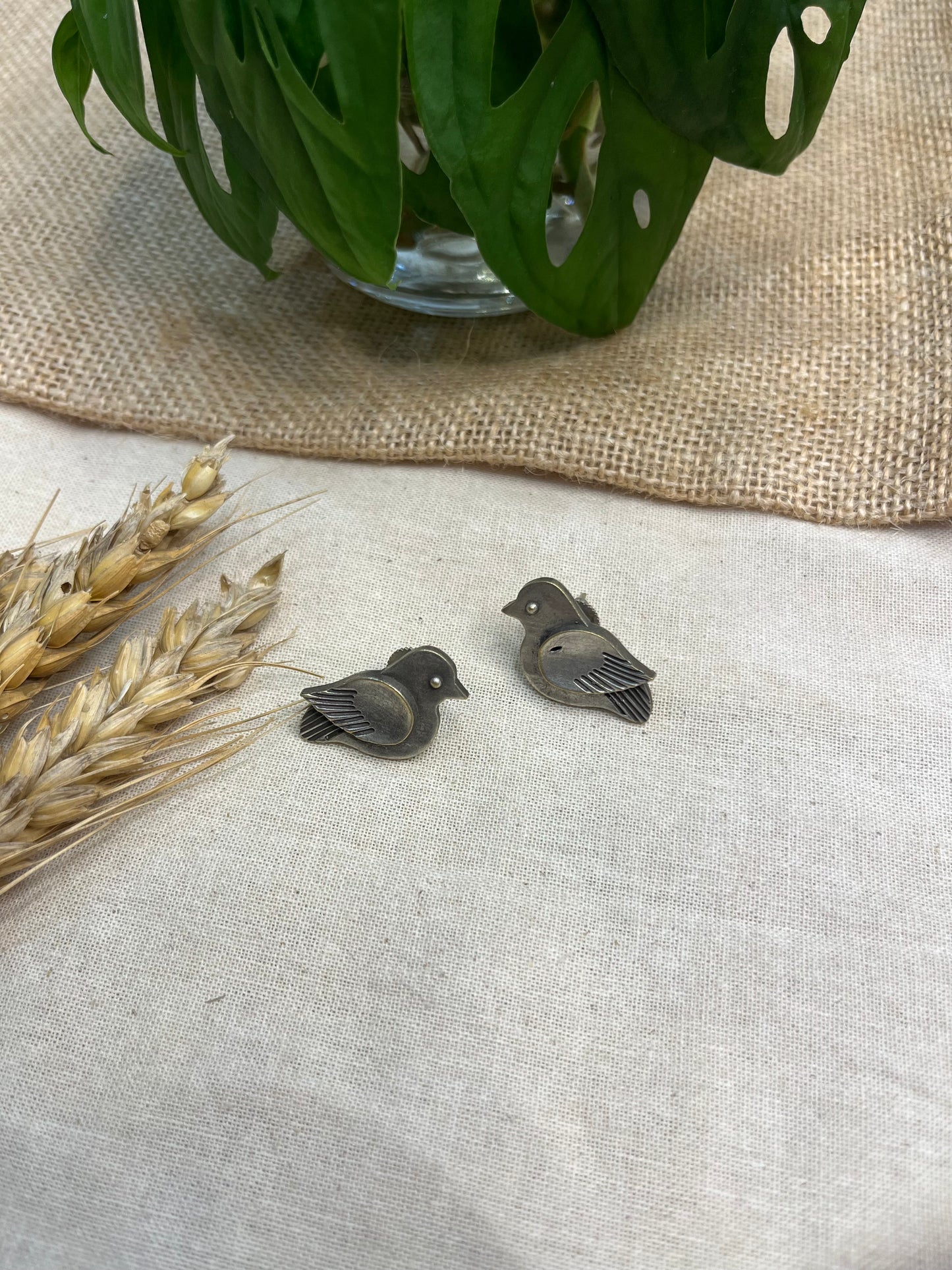 Charming Pigeon Stud Earrings - WEVOW
