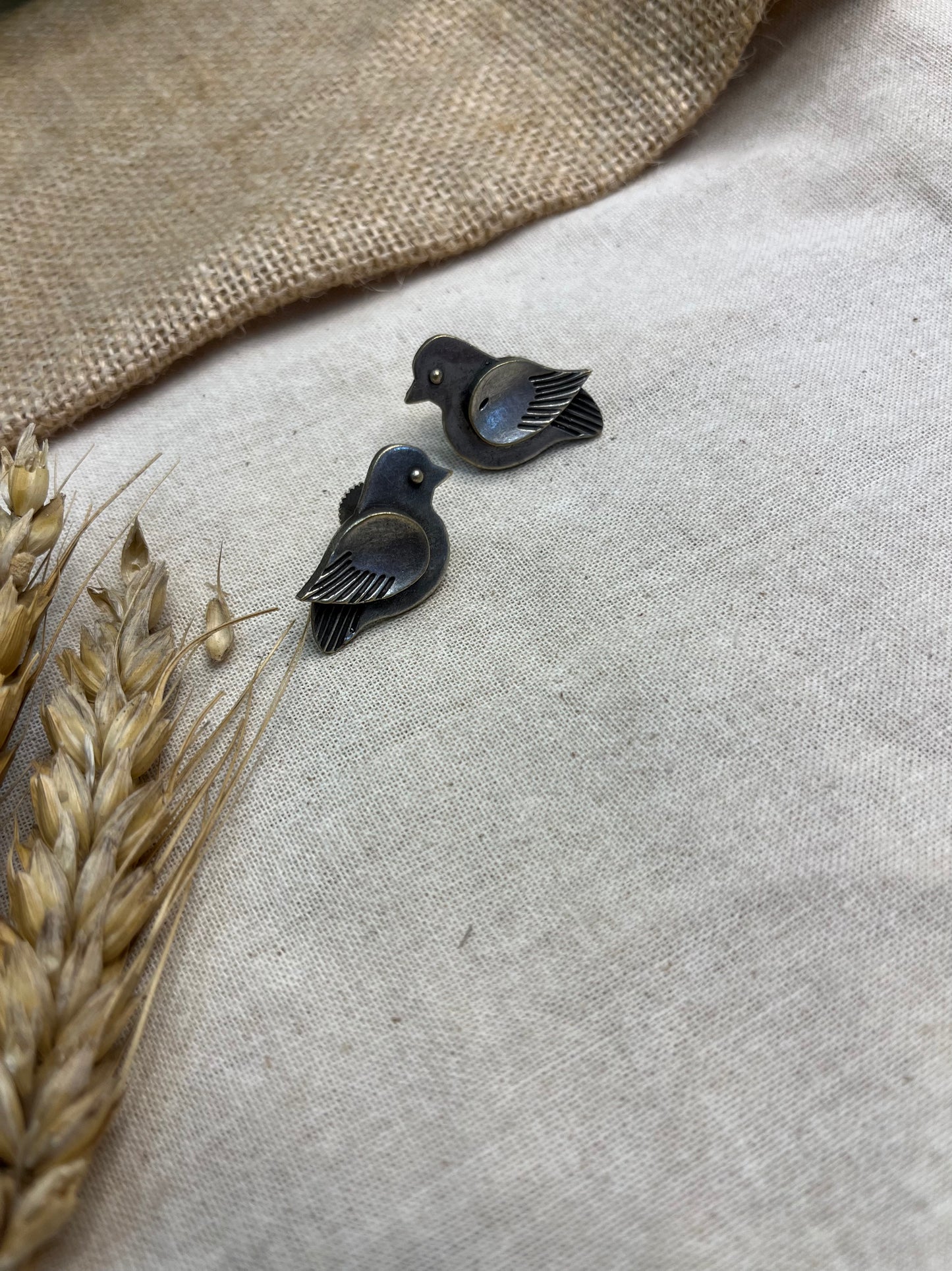 Charming Pigeon Stud Earrings - WEVOW
