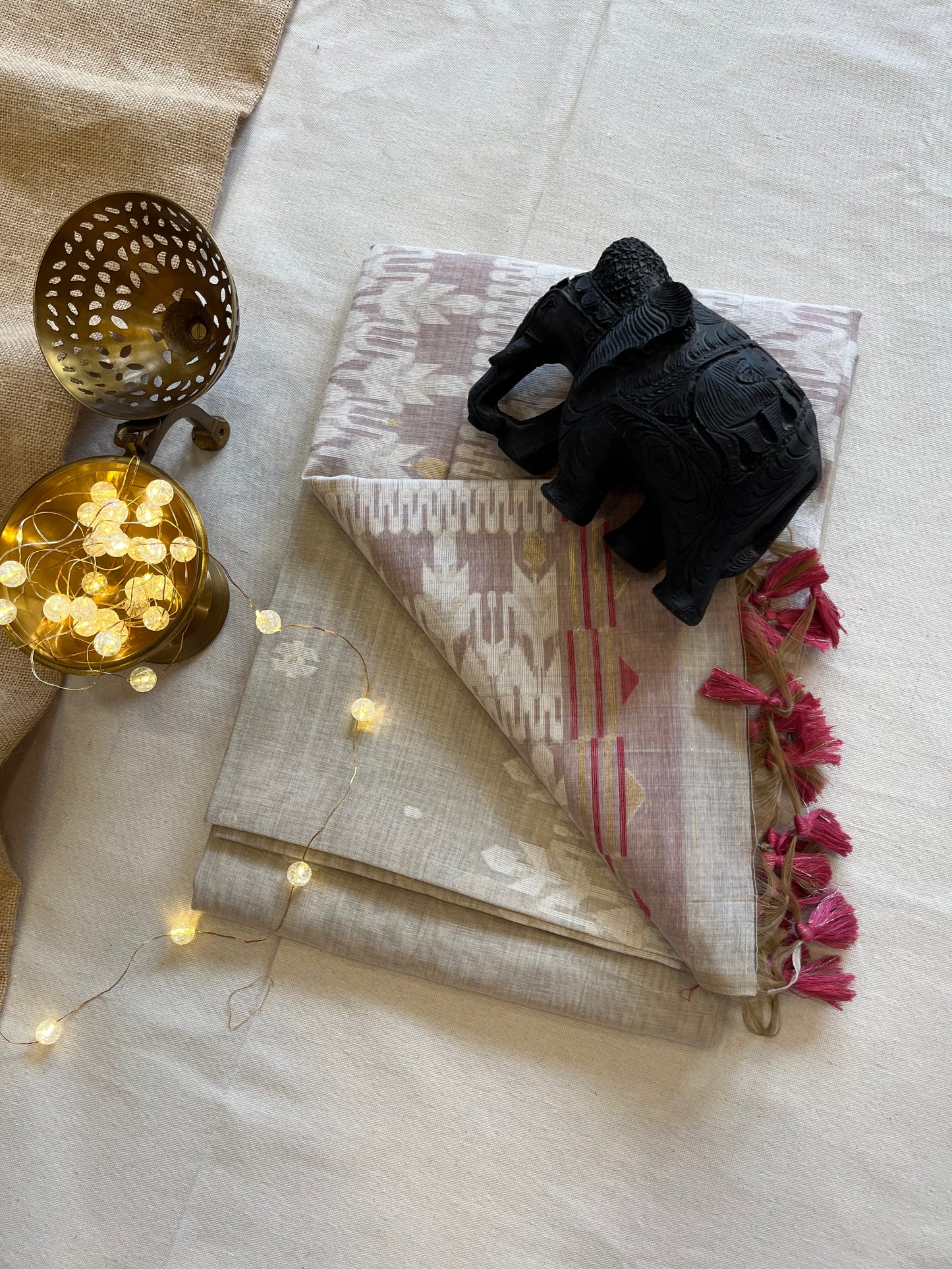 Handcrafted Handloom Saree – A Tradition in Every Thread