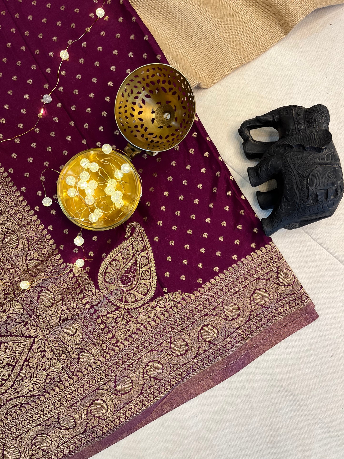 Charming Flower Motif Silk Saree – A Blend of Tradition and Art