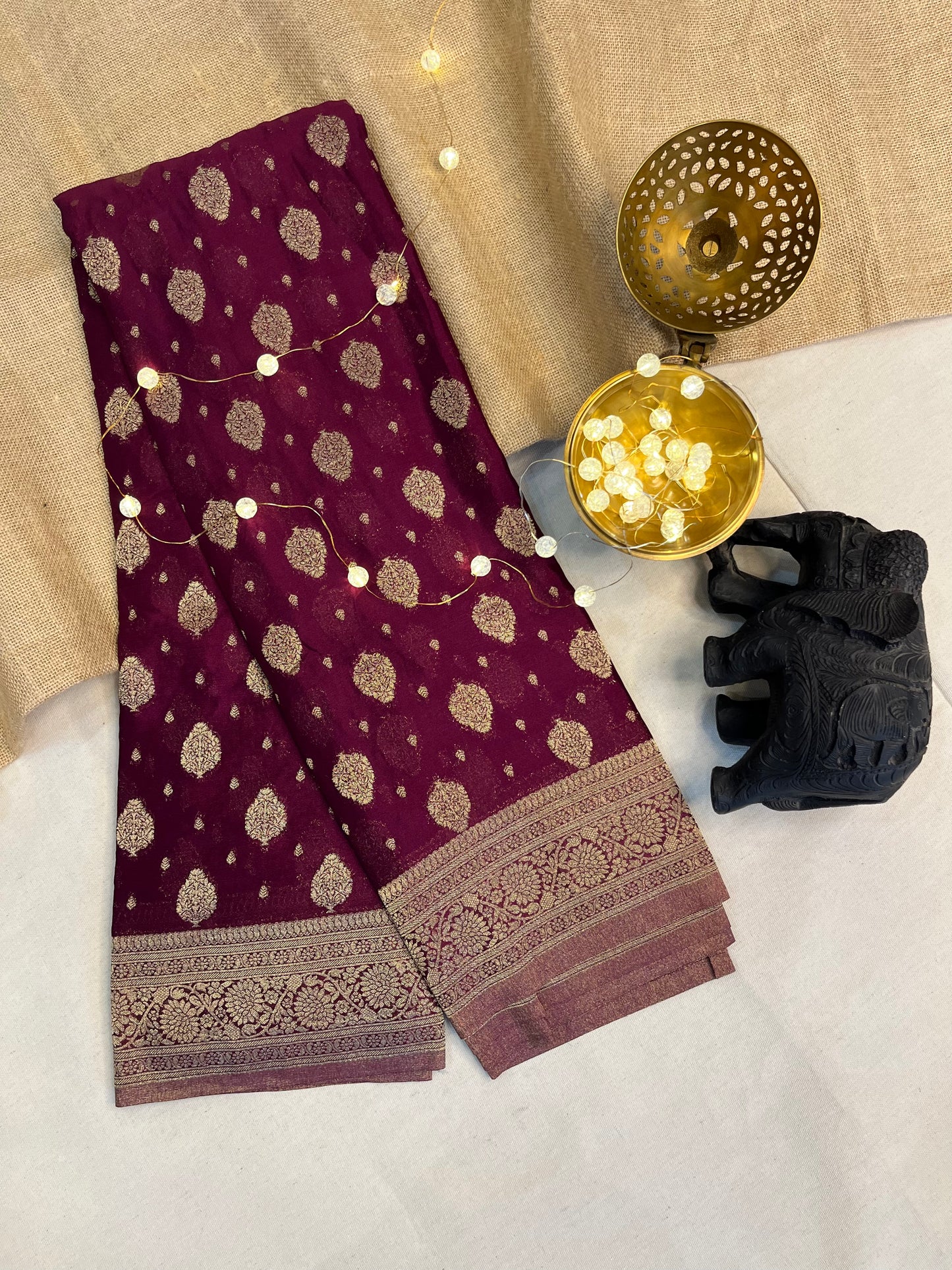 Opulent Big Buta Saree with Traditional Charm