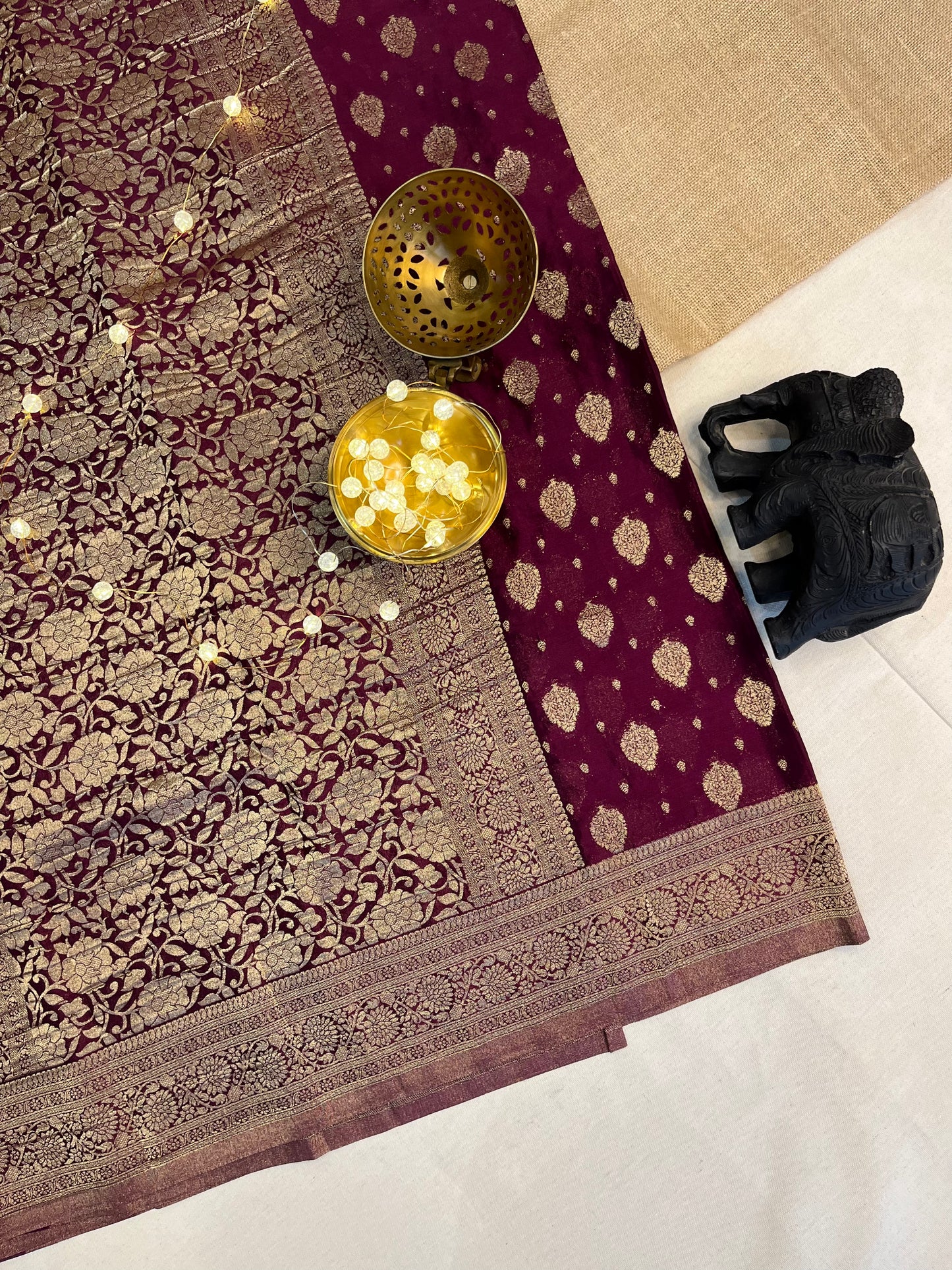 Opulent Big Buta Saree with Traditional Charm