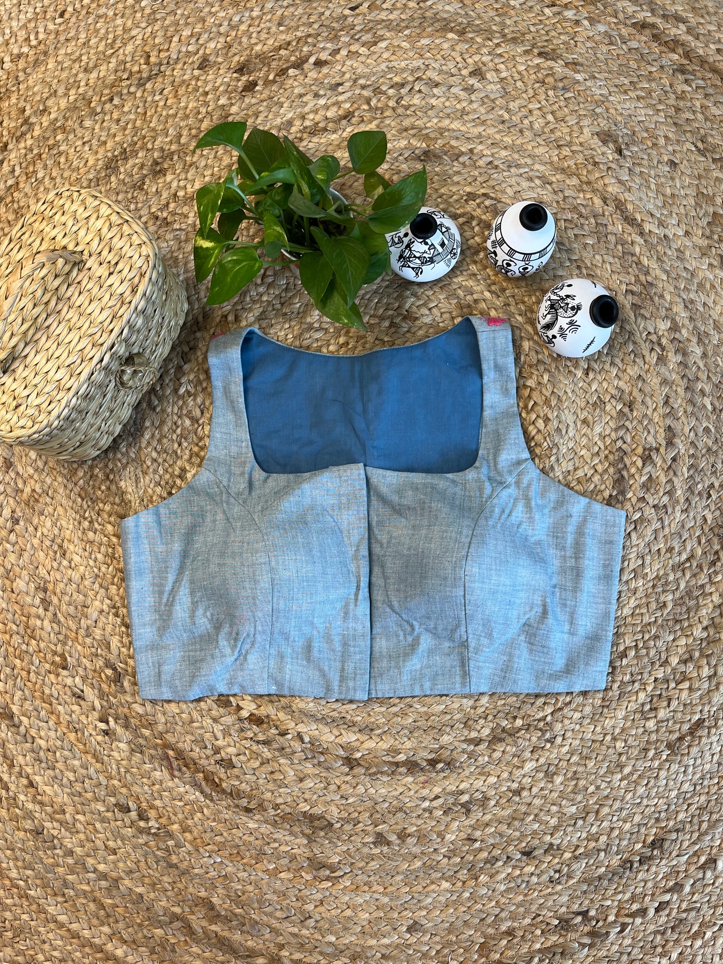 Cotton Pure cotton thread work sleeveless blouse in Blue