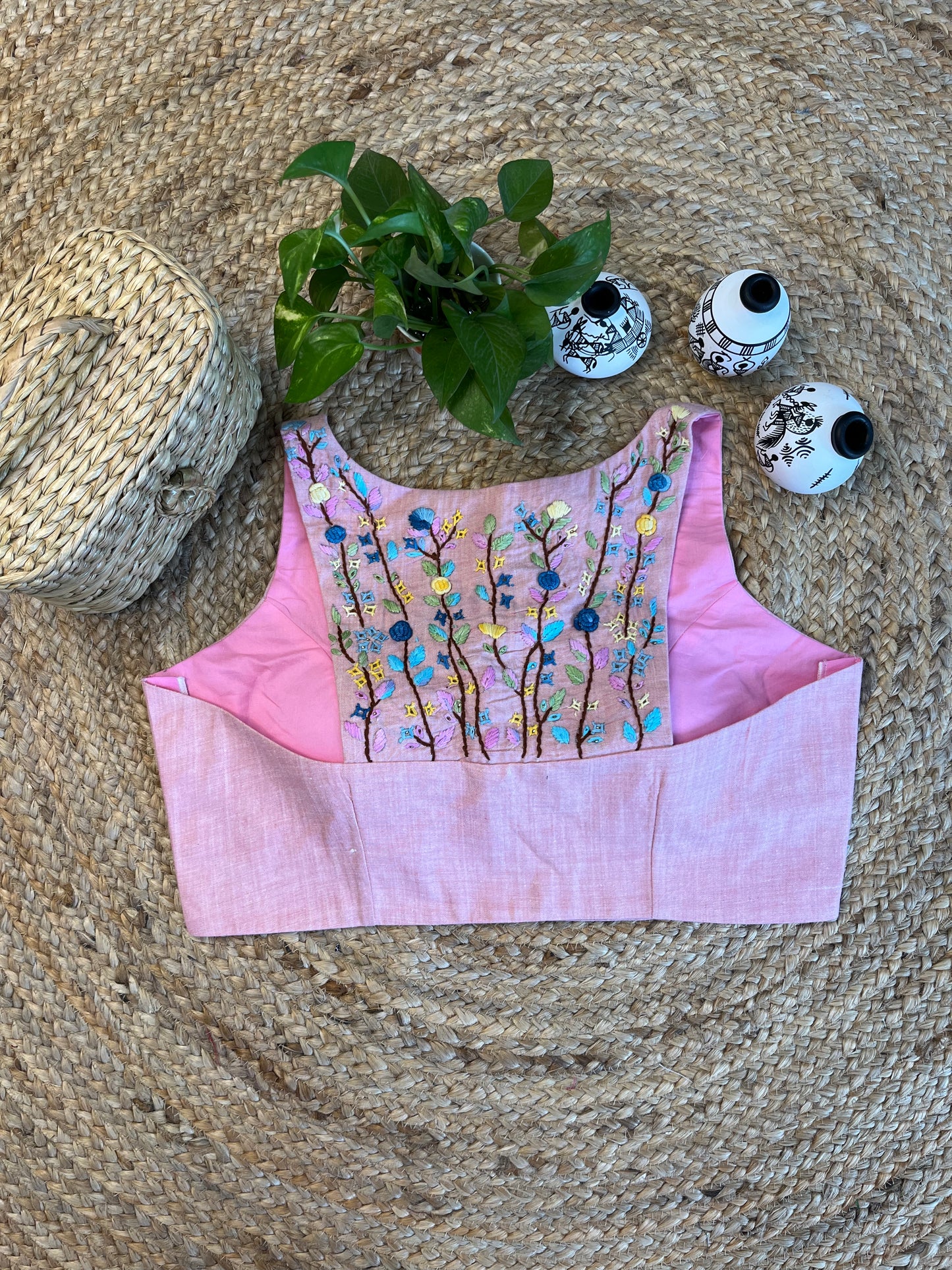 Cotton Pure cotton thread work sleeveless blouse in Baby pink