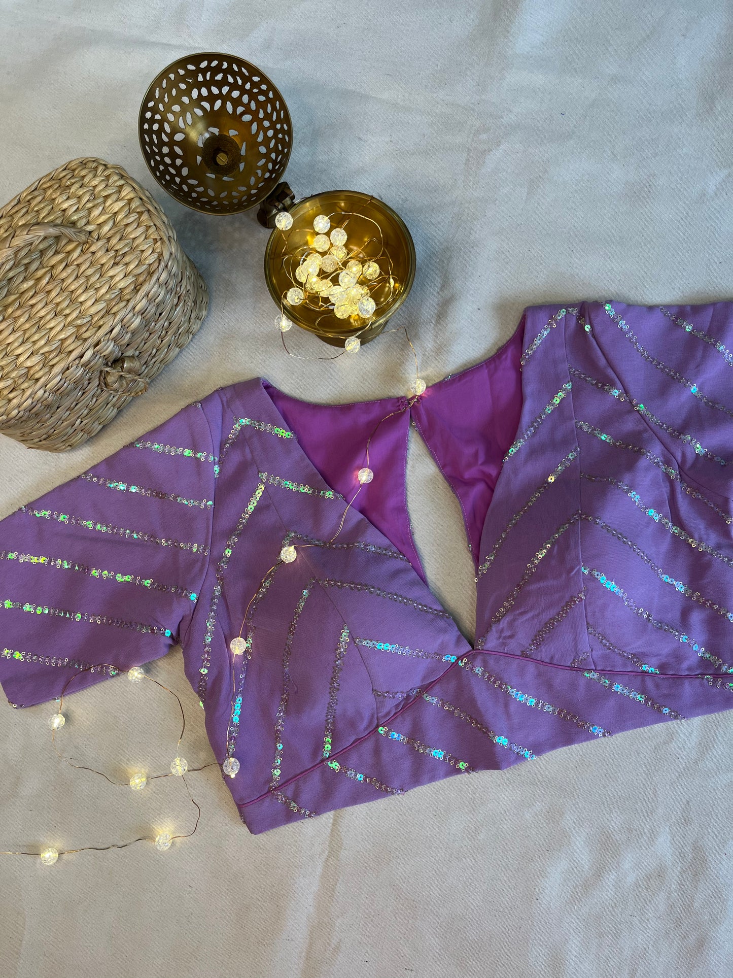 Geogette Geogette plunge neck sequence work in Lavender love