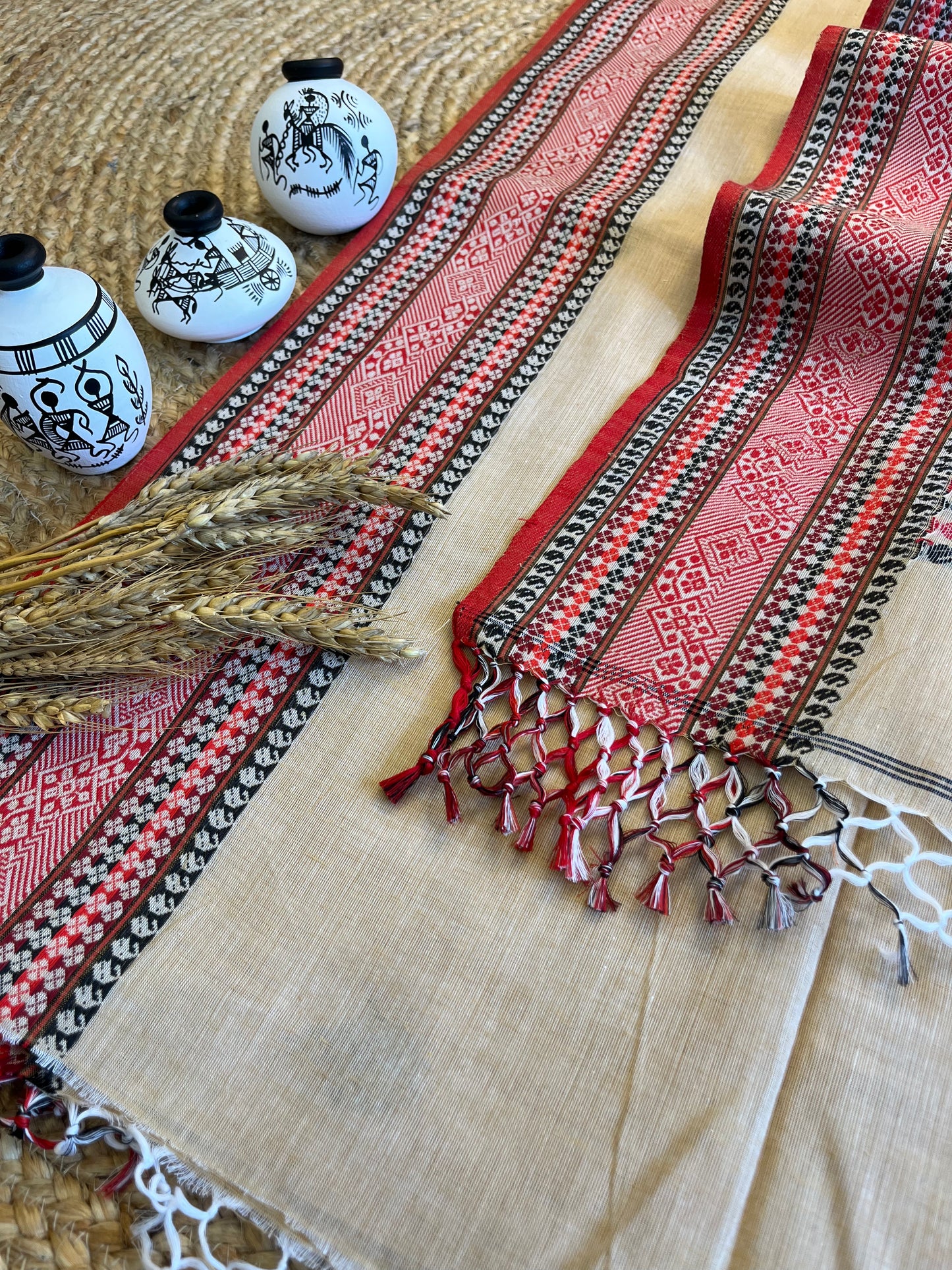 Graceful Cream Cotton Saree with Red and Black Accents – Lightweight Elegance