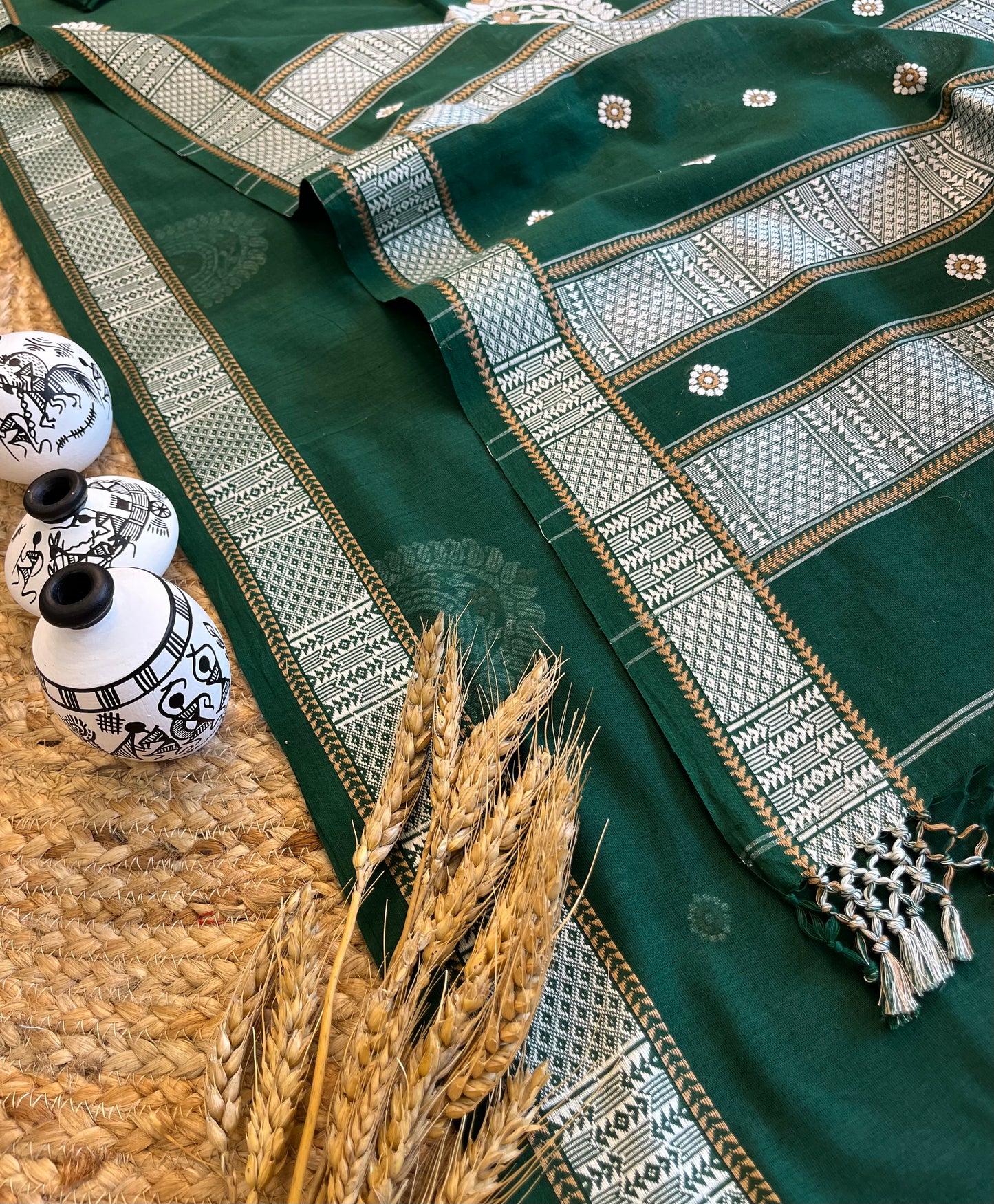 Emerald Elegance Handwoven Cotton Saree - WEVOW