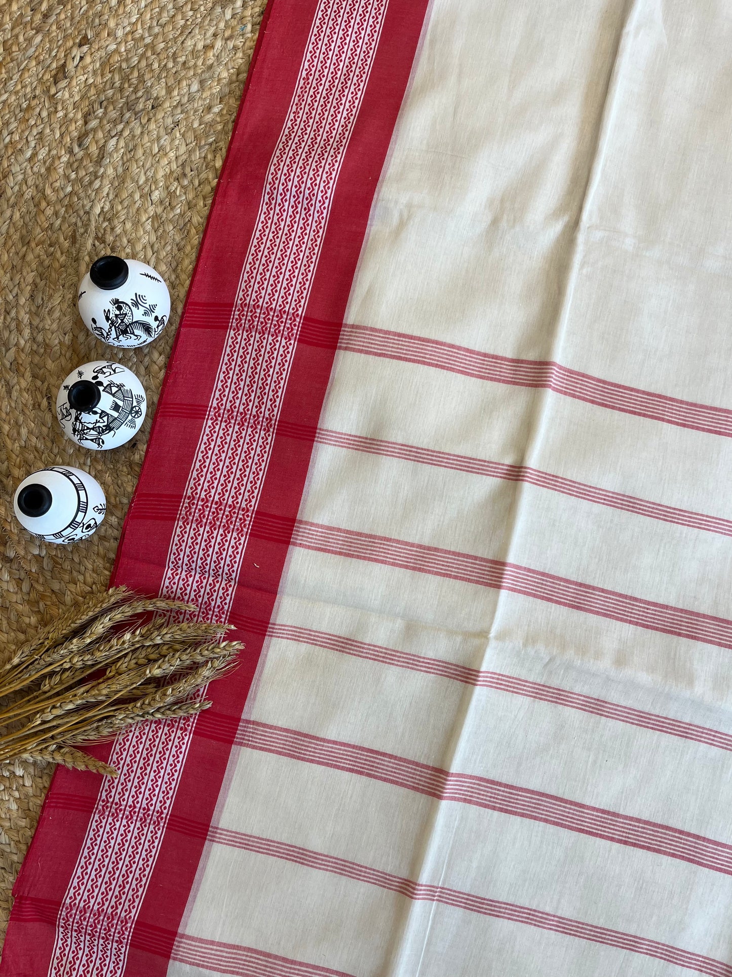 Classic Cream Saree with Red Borders - WEVOW