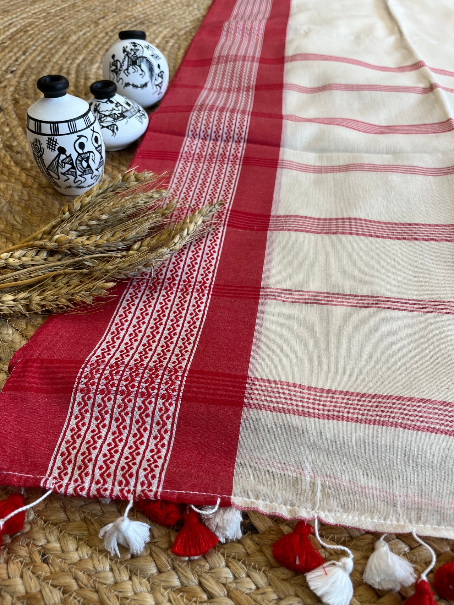 Classic Cream Saree with Red Borders - WEVOW