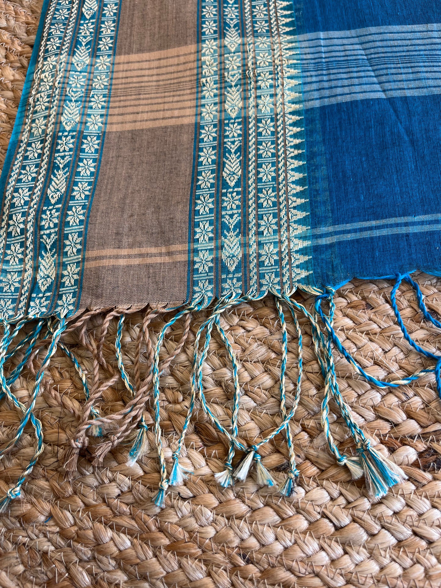Teal Blue Rhapsody Cotton Saree - WEVOW