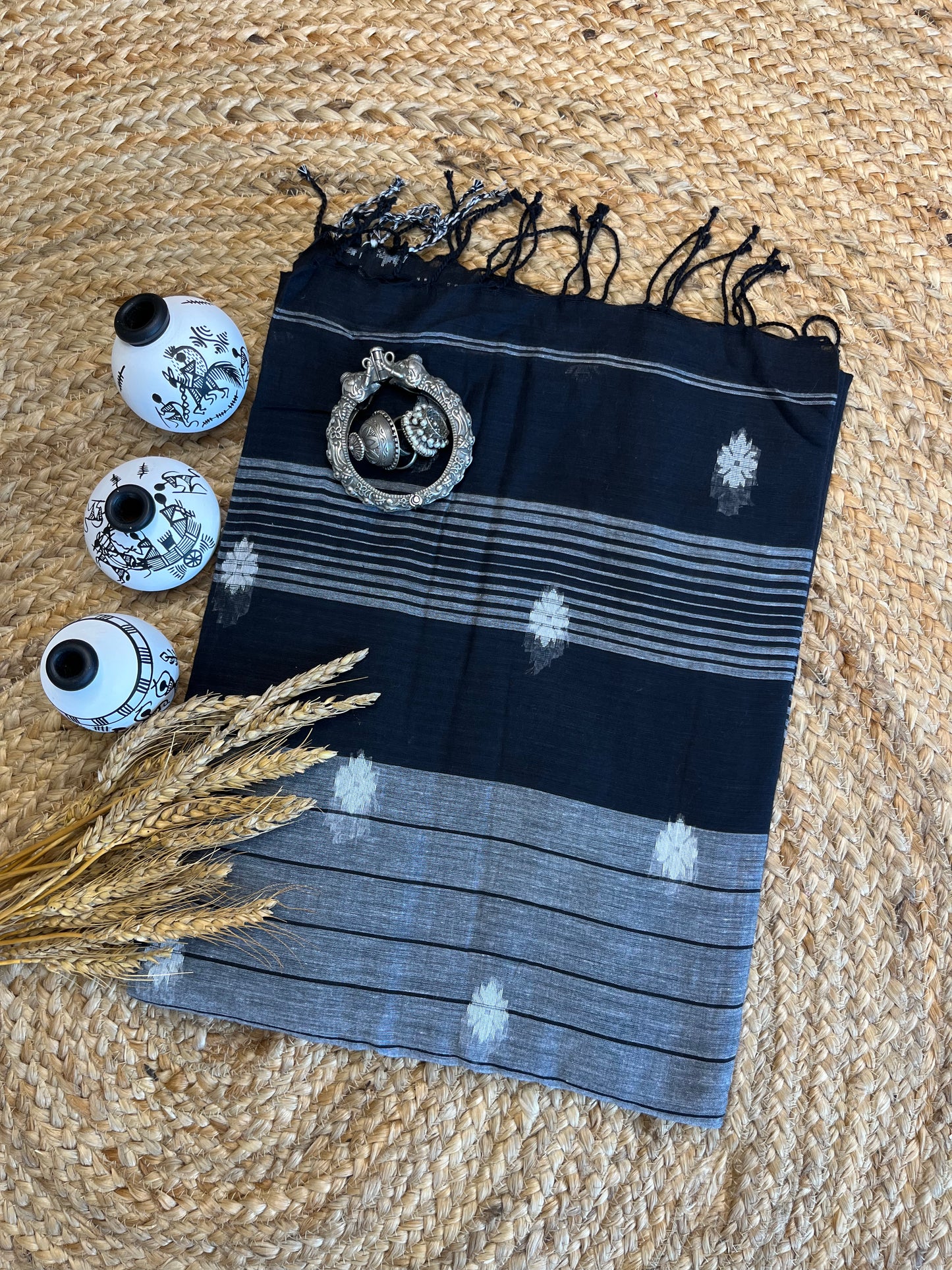 Black Beauty Cotton Jamdani Saree - WEVOW