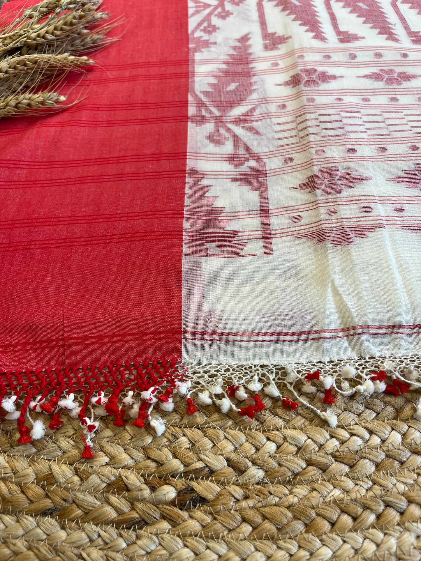 Red and White Cotton Saree - WEVOW