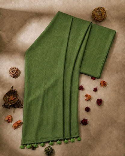 WEVOW Olive Green Pure Cotton Solid Color Saree with Tassel Pallu