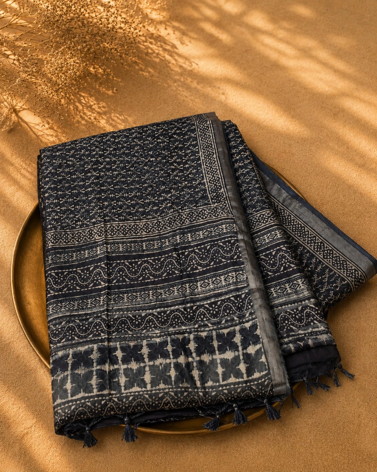 Indigo Linen Print Saree with Tribal Vine Motifs & Artistic Border Design