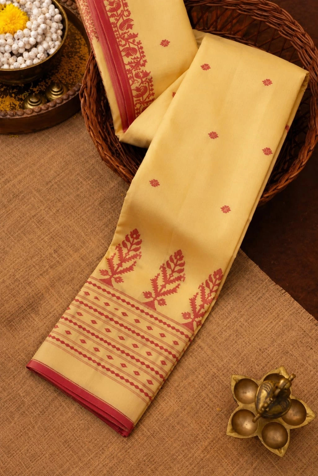 Saree with Traditional Tree Motif Border
