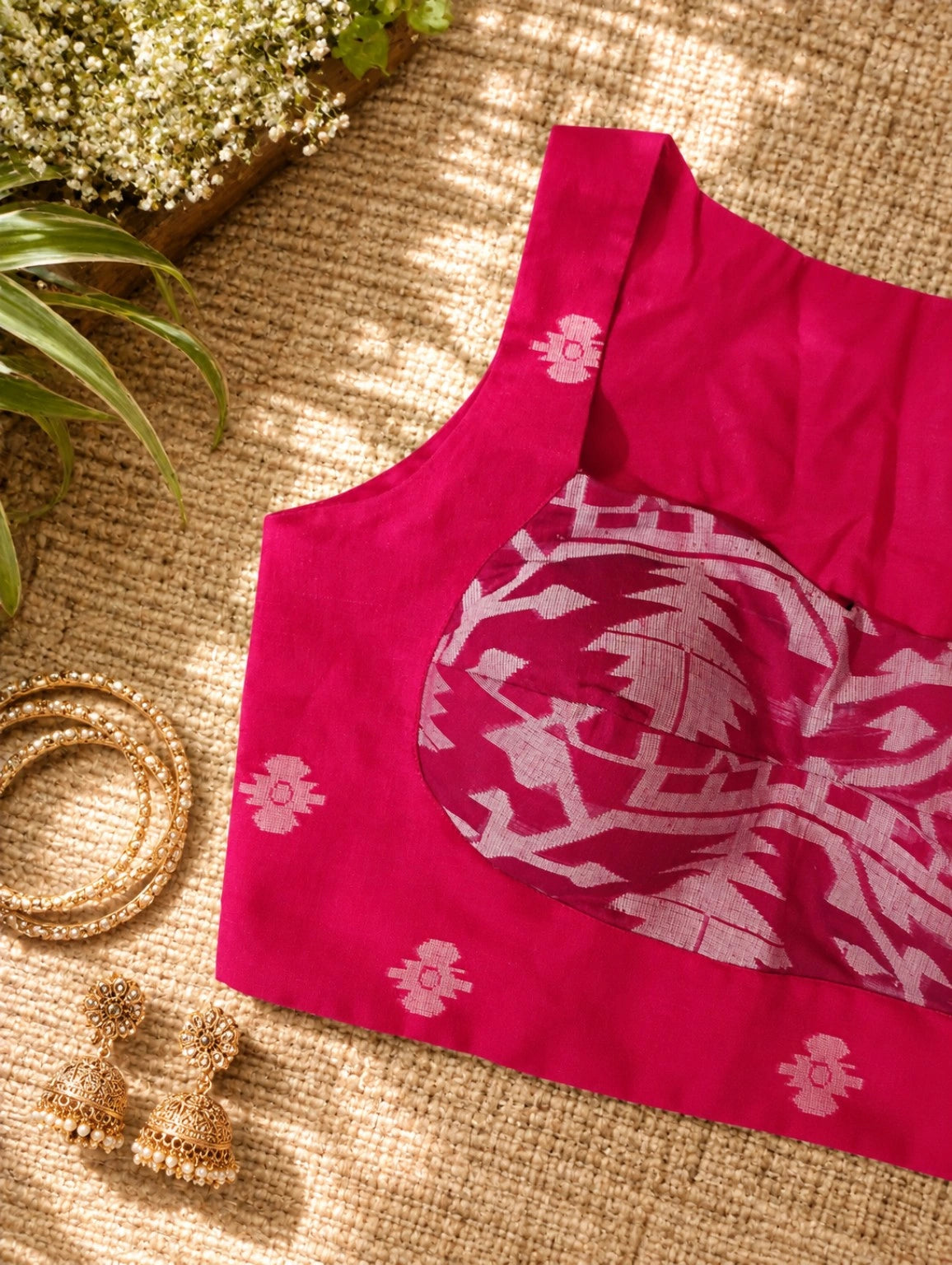 Red Muslin Jamdani Mumtaz-Cut Sleeveless Designer Blouse