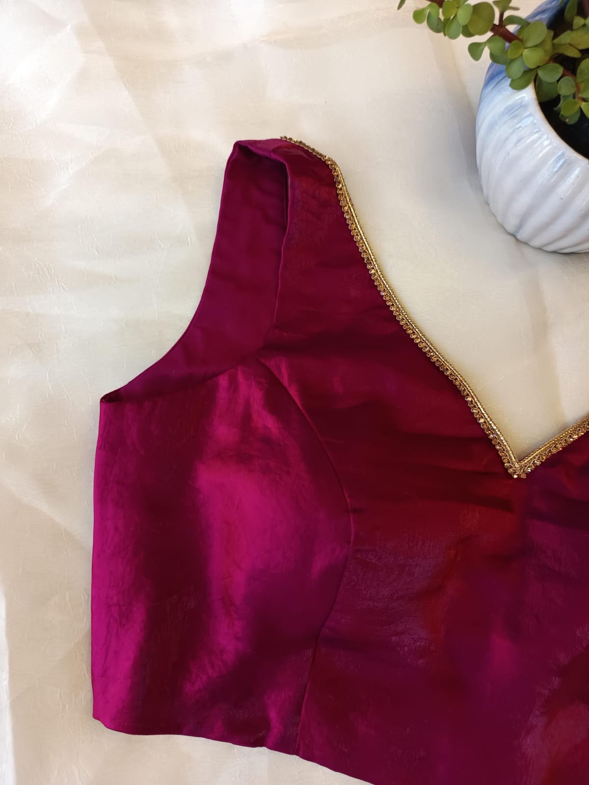 Magenta fandy Sleeveless Backless Blouse – V Neck Padded  Blouse for Women