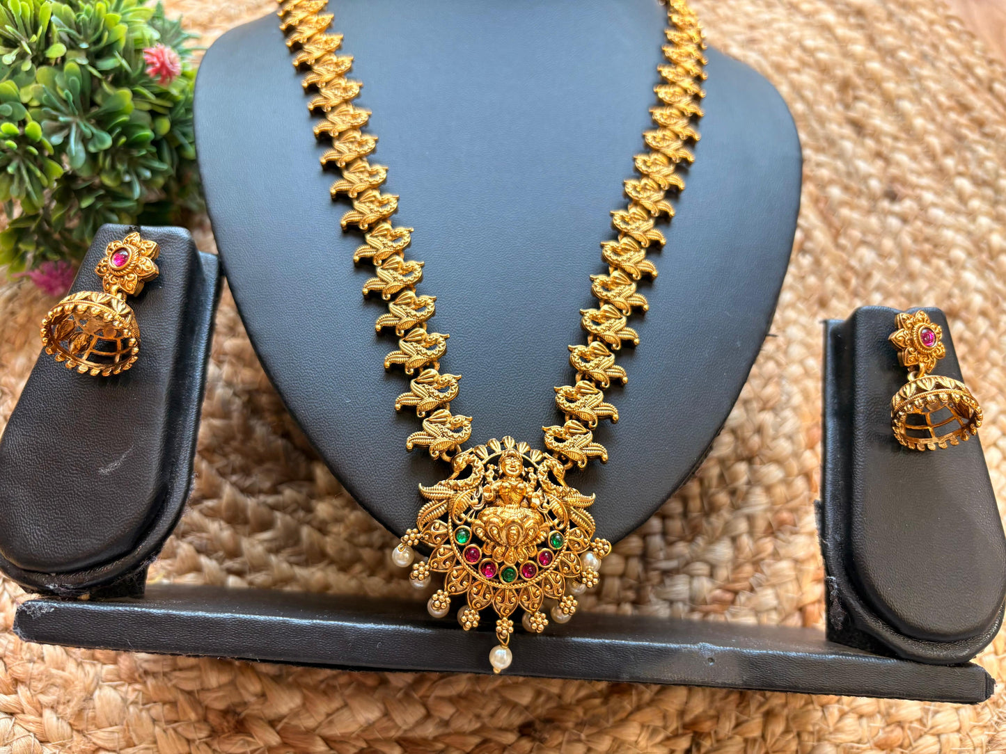 Traditional Temple Design Gold Plated Jewellery Set for Women