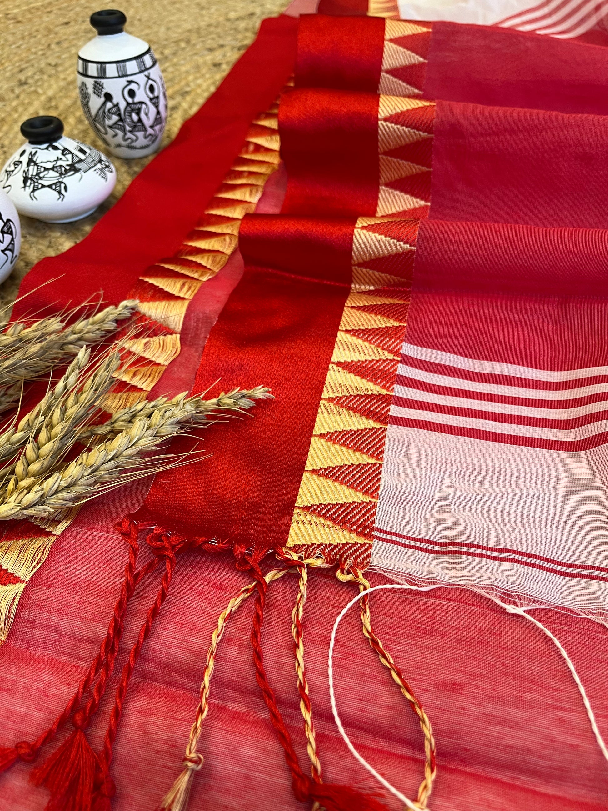 Festive Fiesta Linen Jamdani Saree - WEVOW