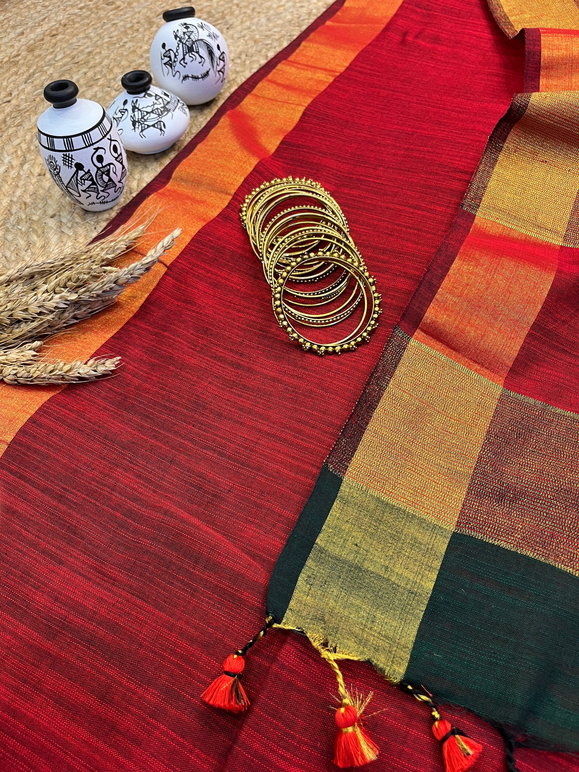 Vibrant Fusion Linen Saree - WEVOW