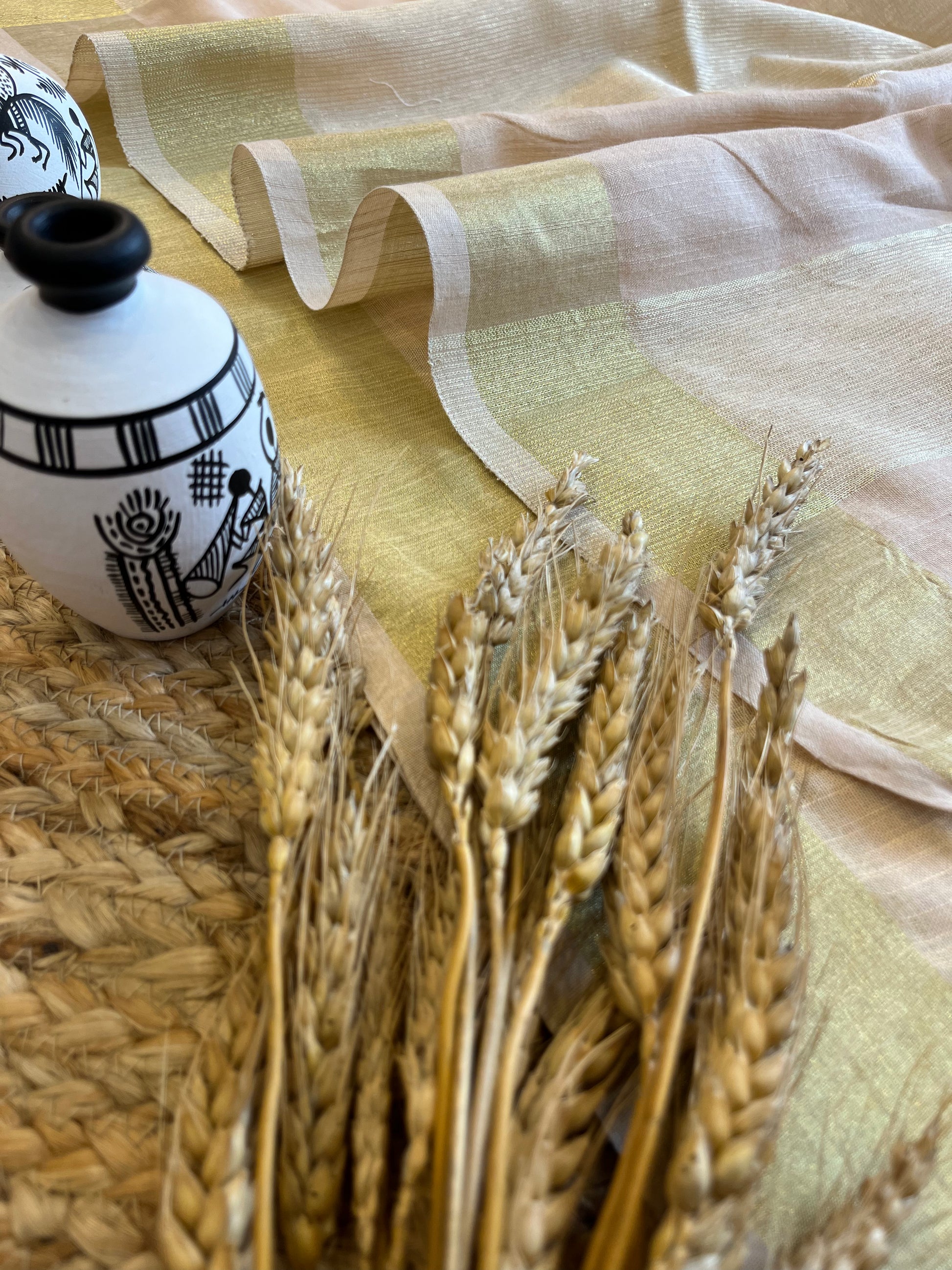Tranquil Linen Saree - WEVOW