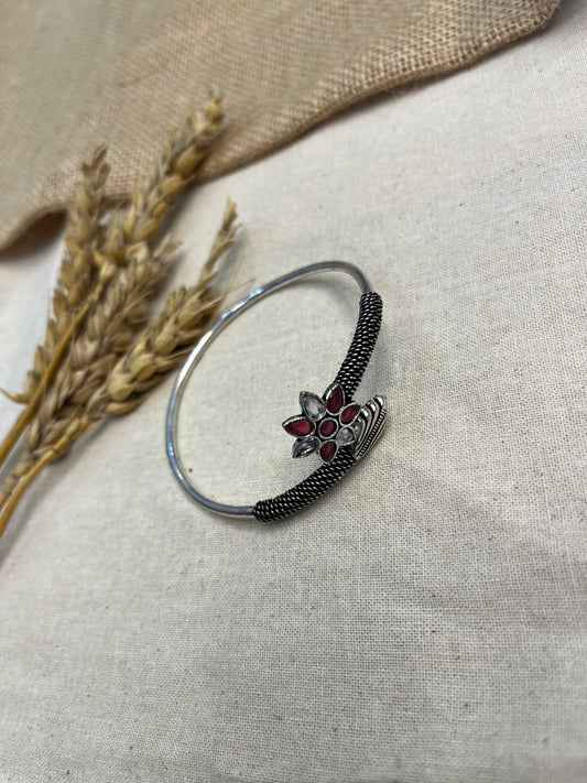 Floral Delicacy Silver Cuff Bangle - WEVOW