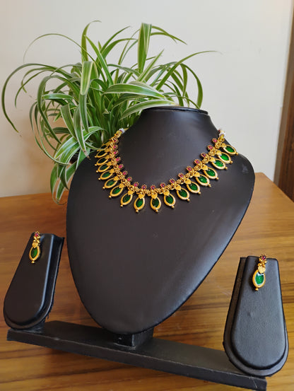 Heritage Green Stone Premium Necklace Set with Earrings