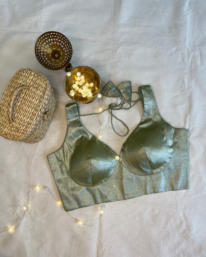 Tissue silk Tissue sleeveless in Pista green