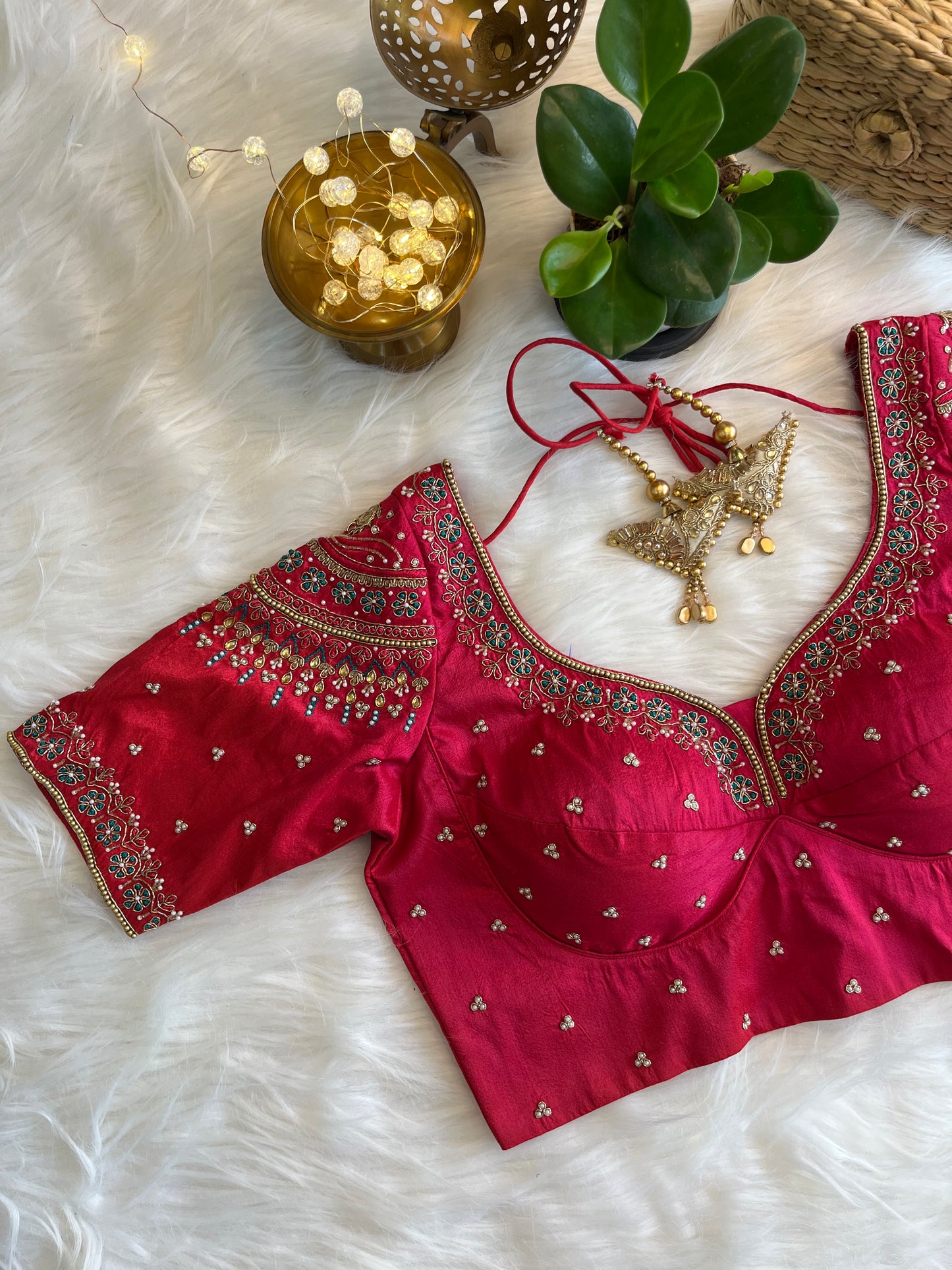 Rani Pink Bridal Zardozi Blouse - Luxurious Raw Silk Fusion for an Unforgettable Wedding