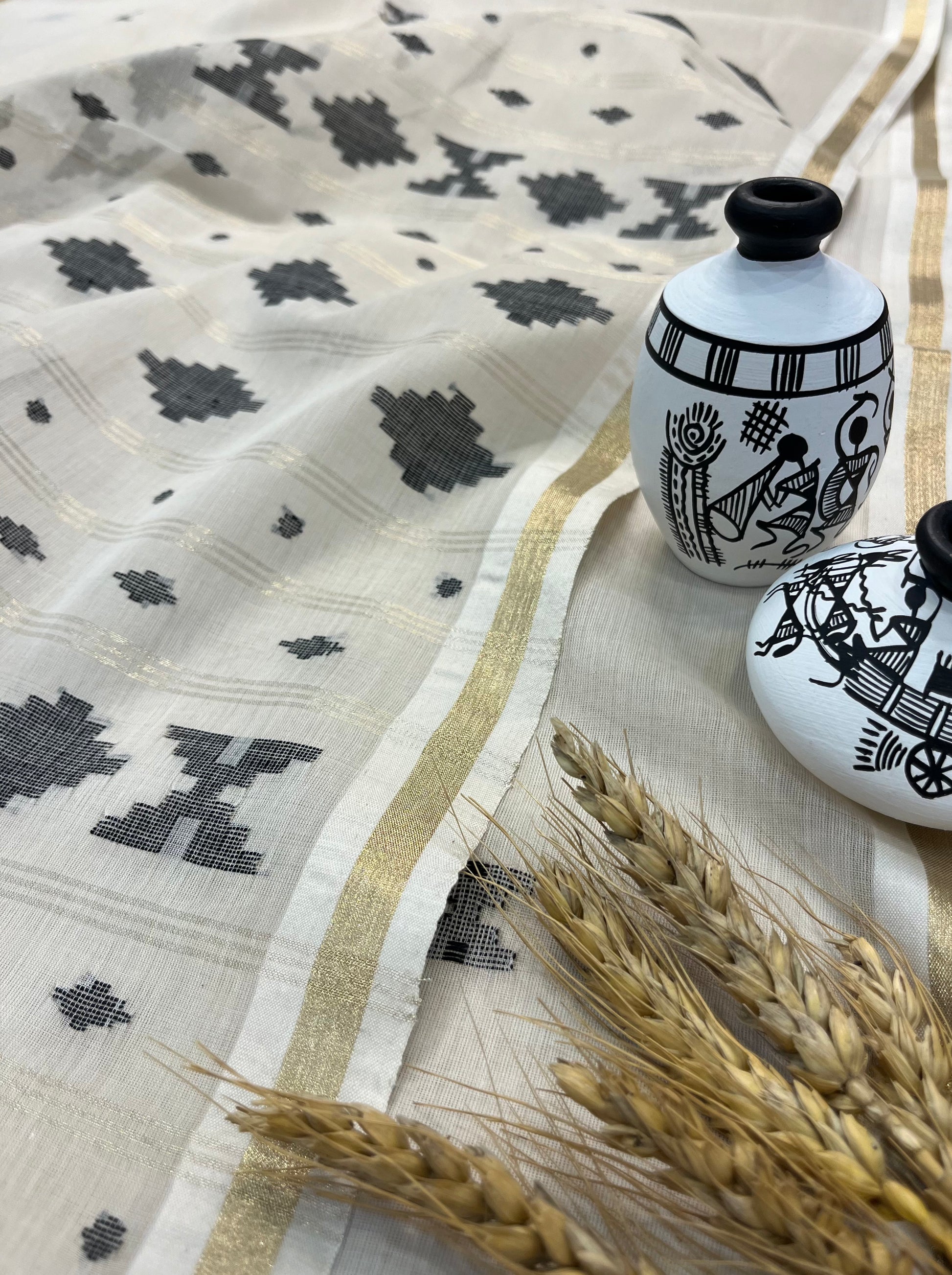Off-White Handwoven Cotton Saree with Geometric Motifs - WEVOW