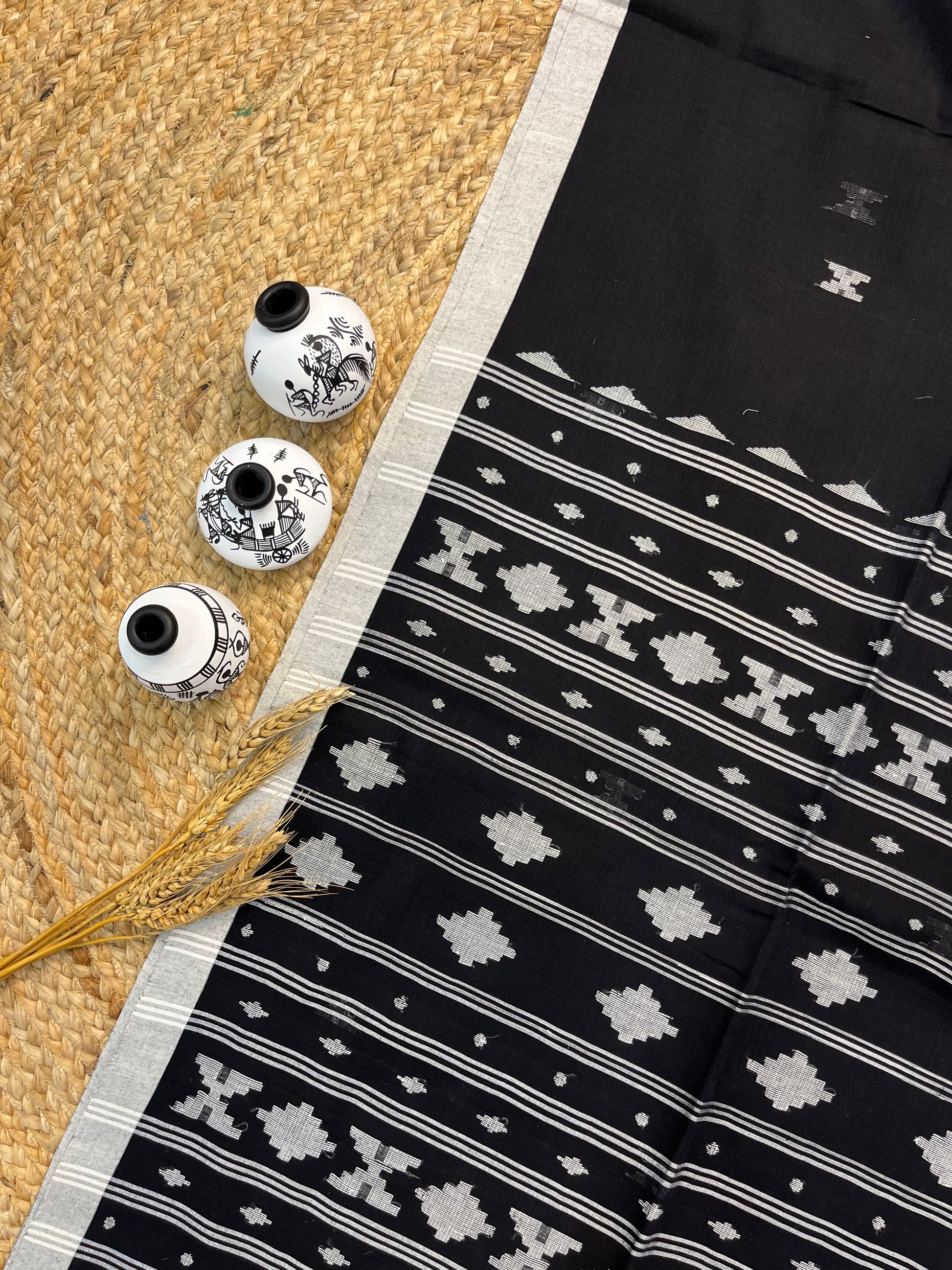 Elegant Black and White Handwoven Cotton Saree with Geometric Patterns - WEVOW