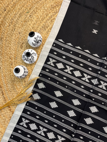 Elegant Black and White Handwoven Cotton Saree with Geometric Patterns - WEVOW