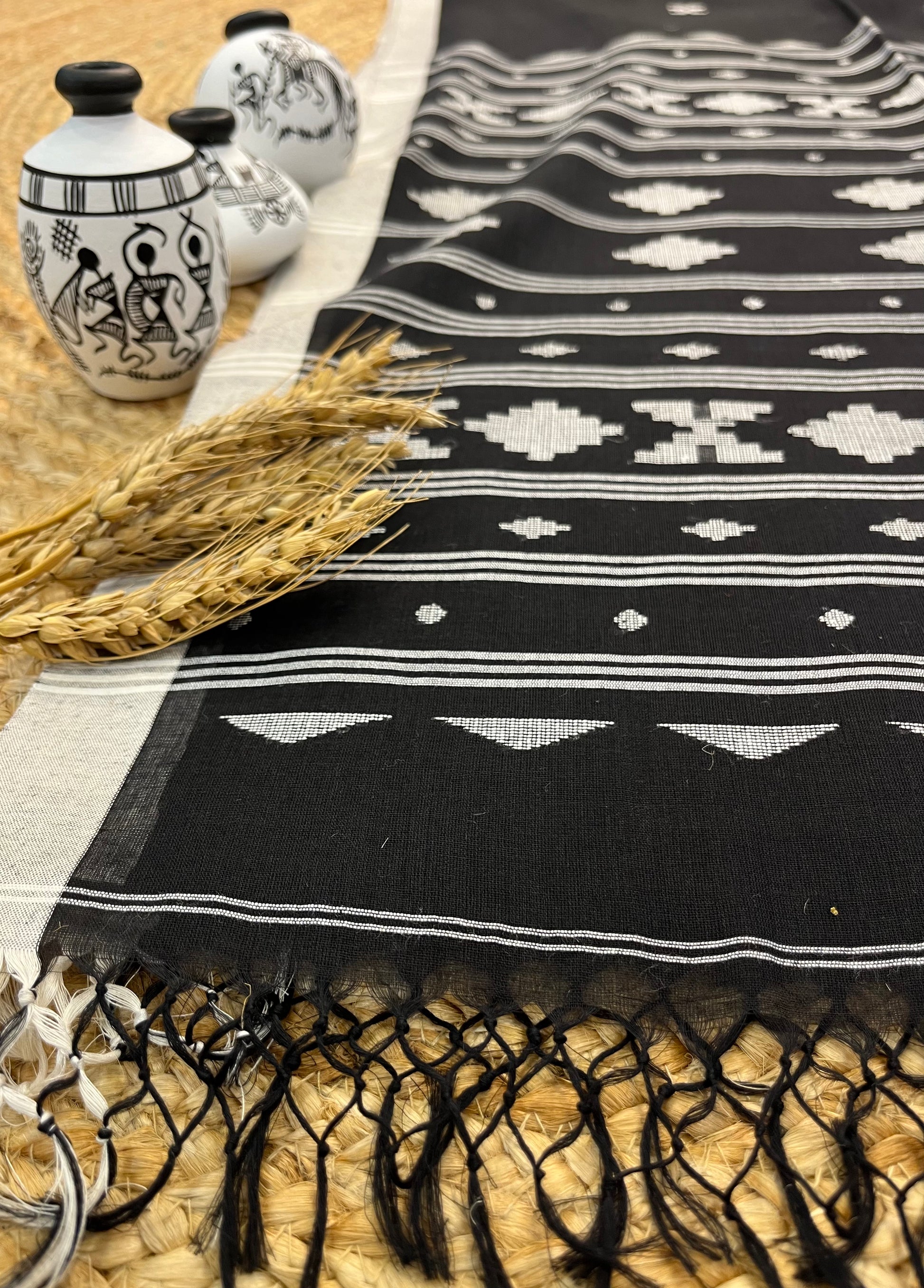 Elegant Black and White Handwoven Cotton Saree with Geometric Patterns - WEVOW