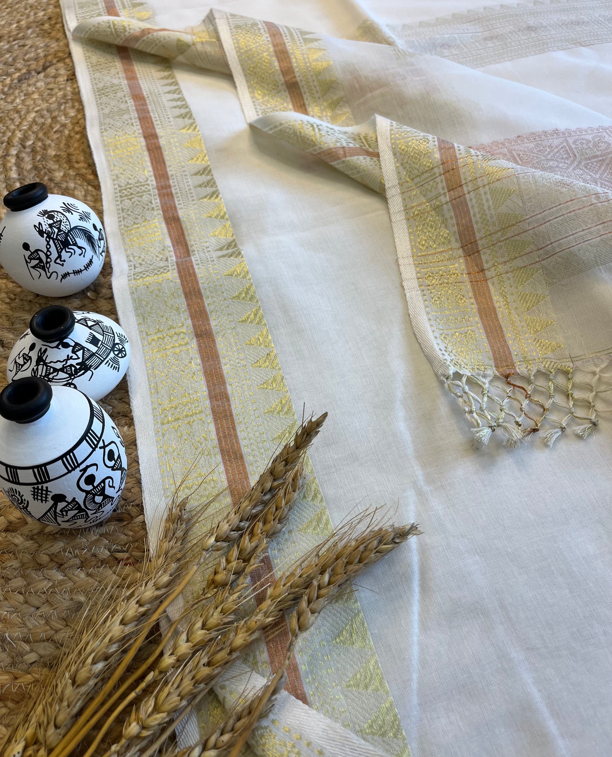 Golden Grace Handwoven Tant Saree - WEVOW
