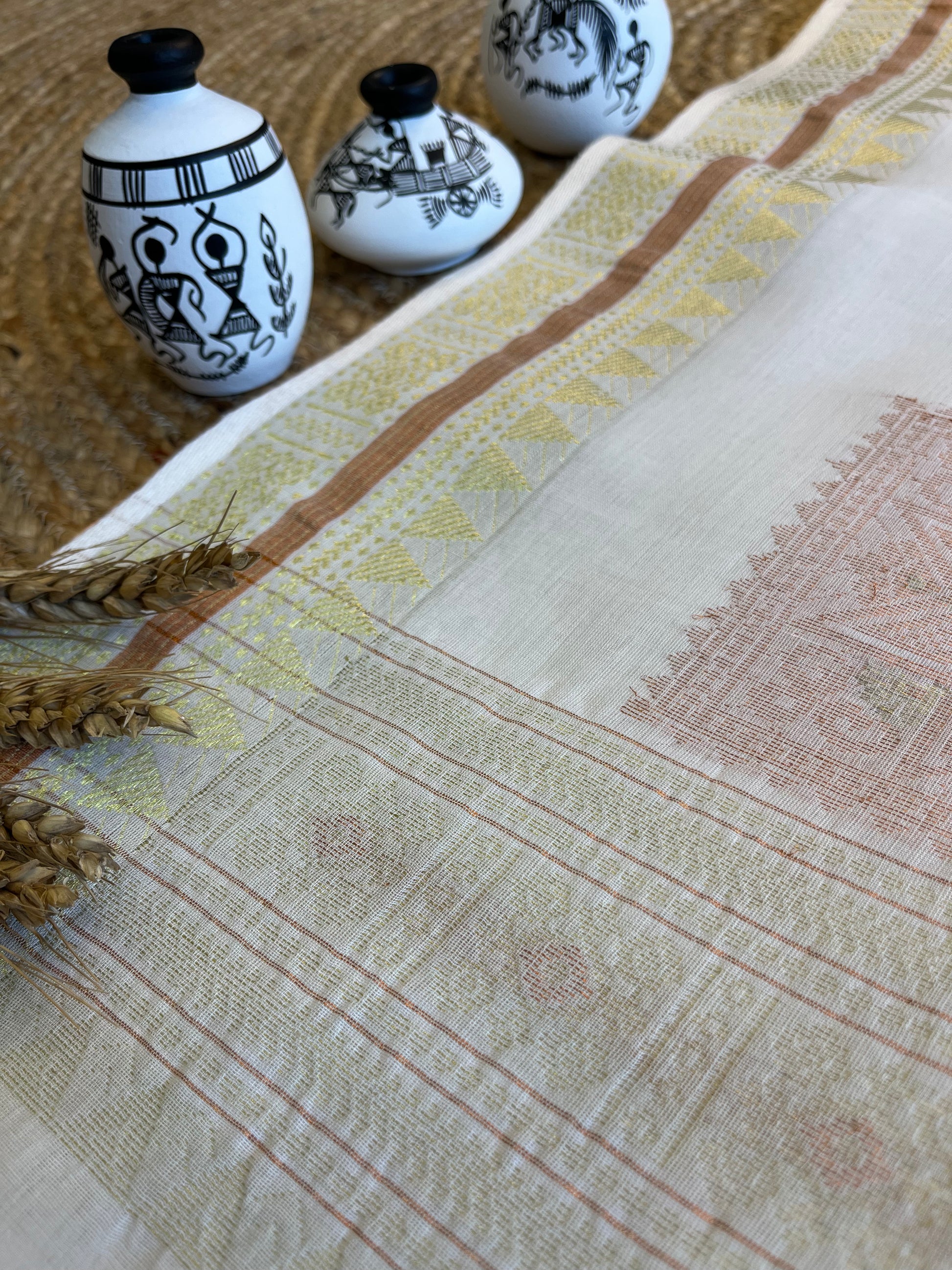 Golden Grace Handwoven Tant Saree - WEVOW