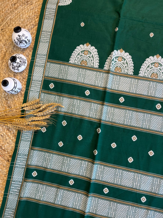 Emerald Elegance Handwoven Cotton Saree - WEVOW