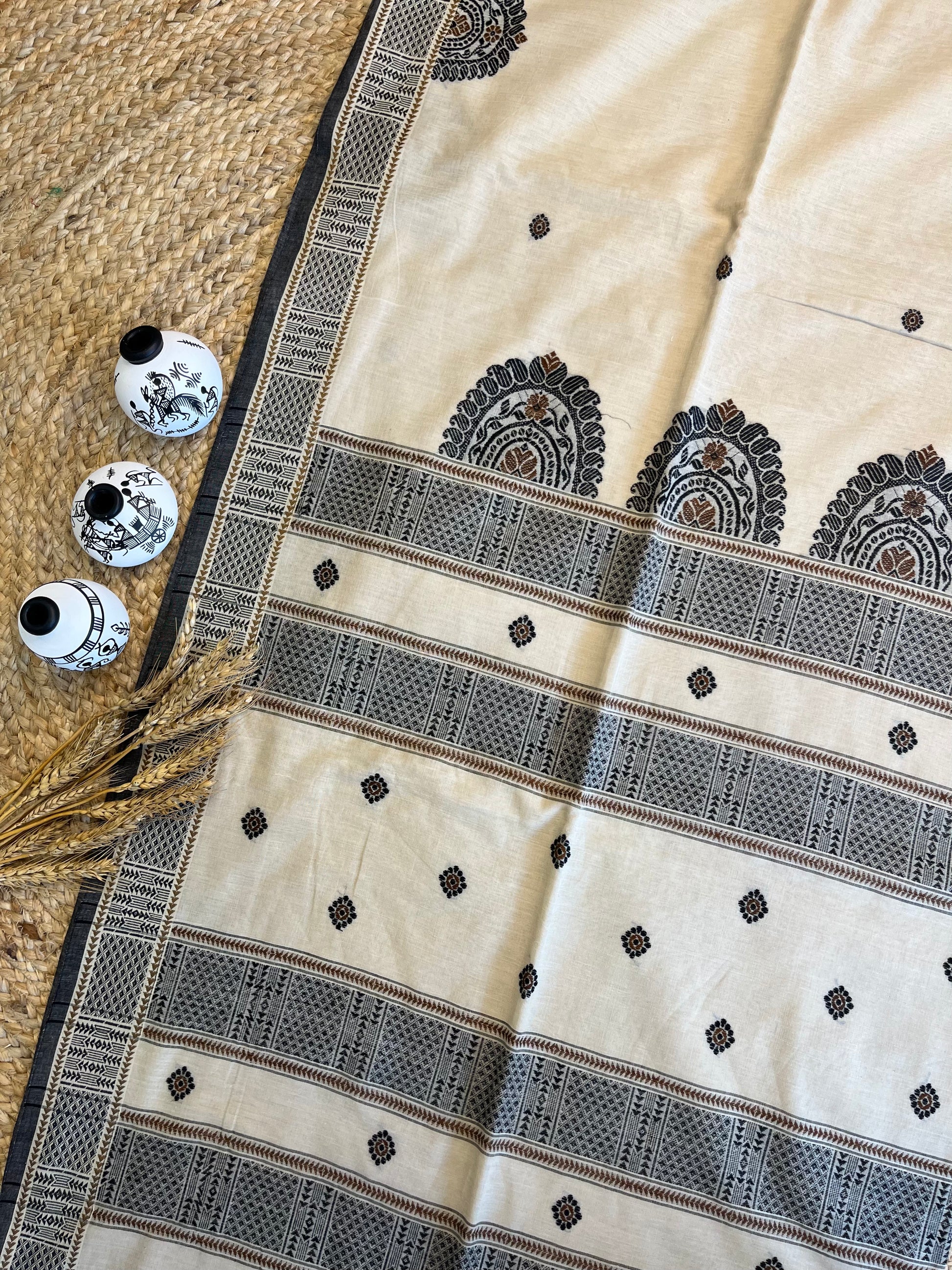 Creamy Charm Saree with Black Paisley Design - WEVOW