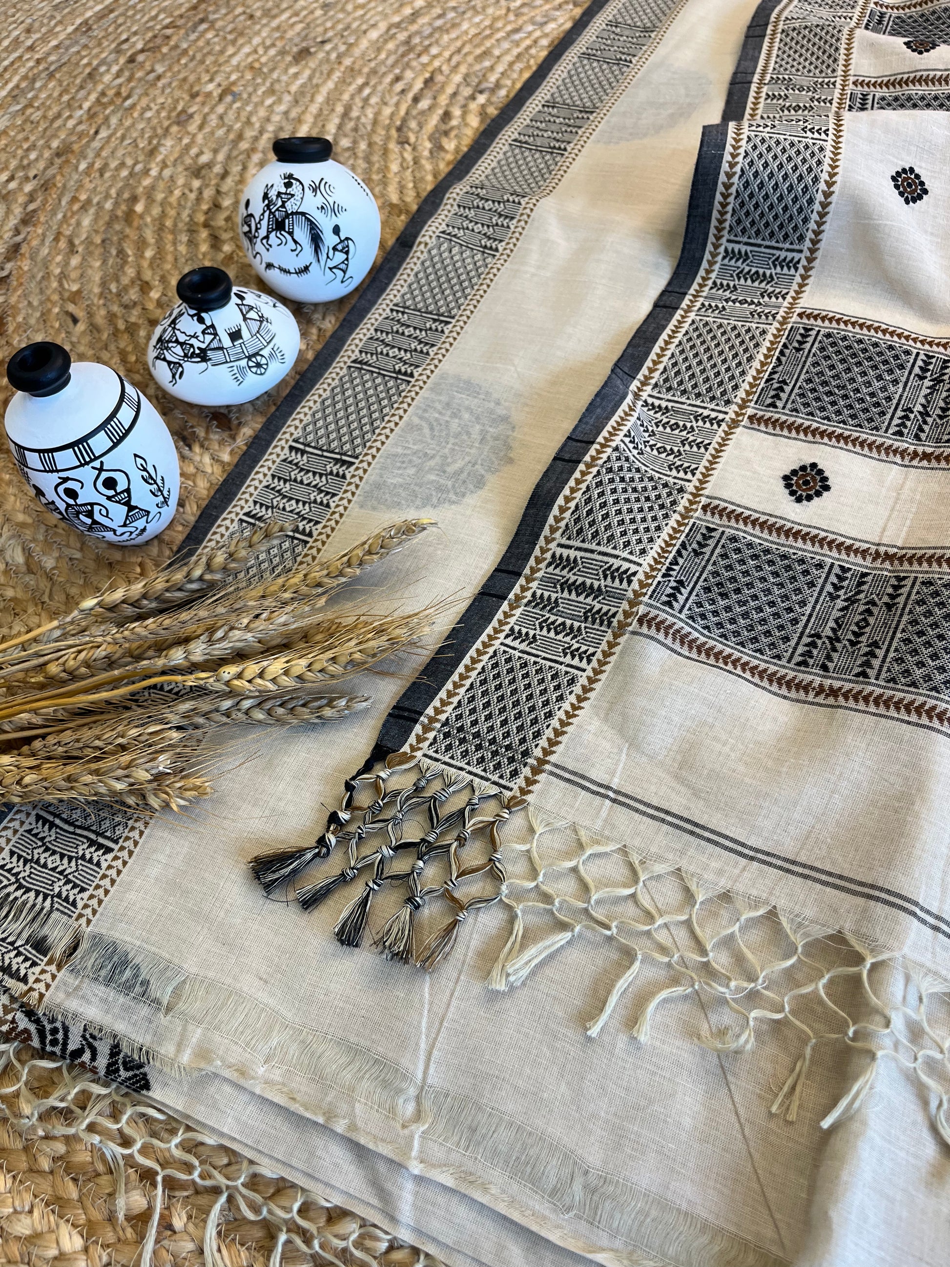Creamy Charm Saree with Black Paisley Design - WEVOW