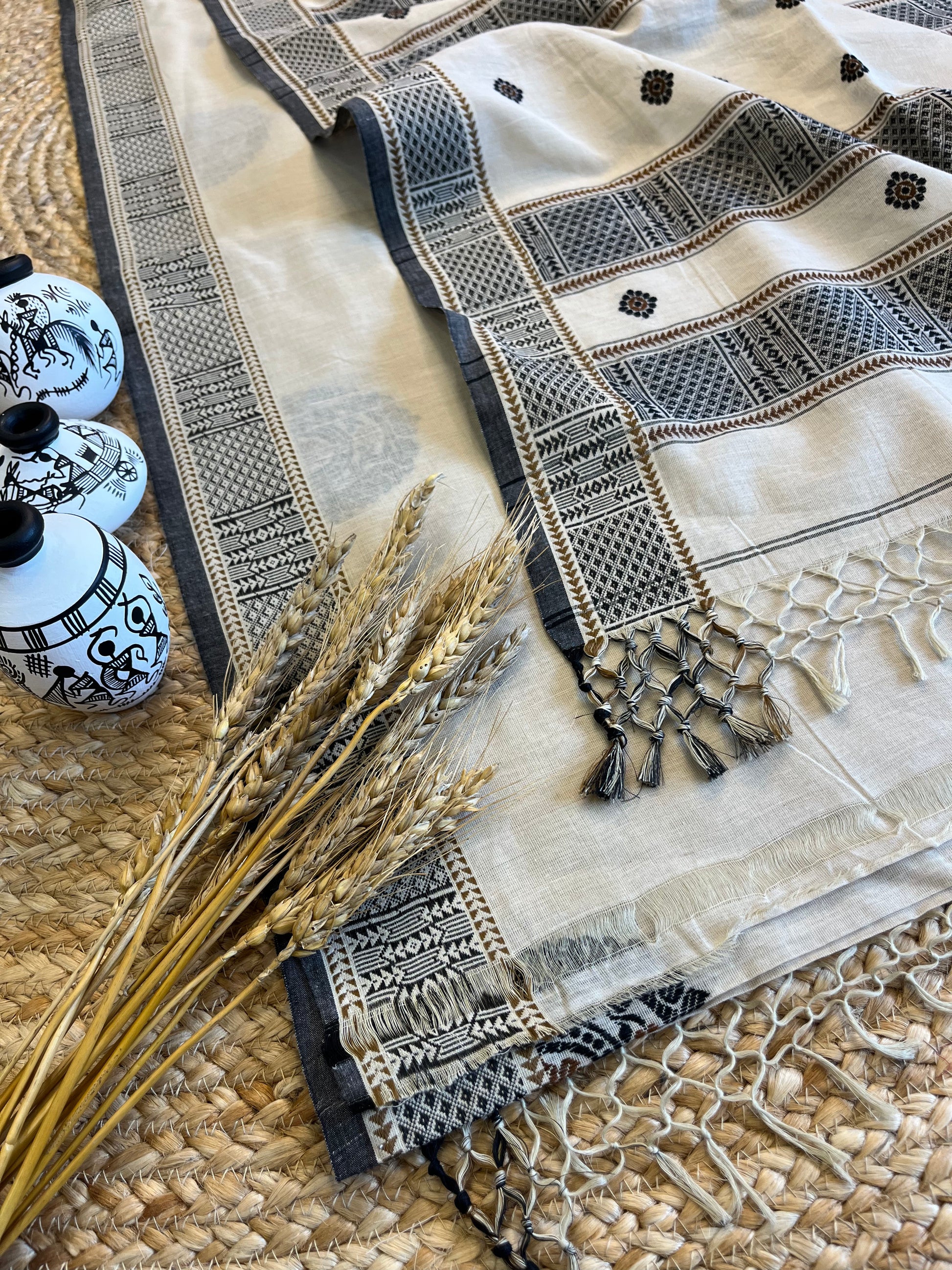 Creamy Charm Saree with Black Paisley Design - WEVOW