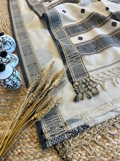 Creamy Charm Saree with Black Paisley Design - WEVOW