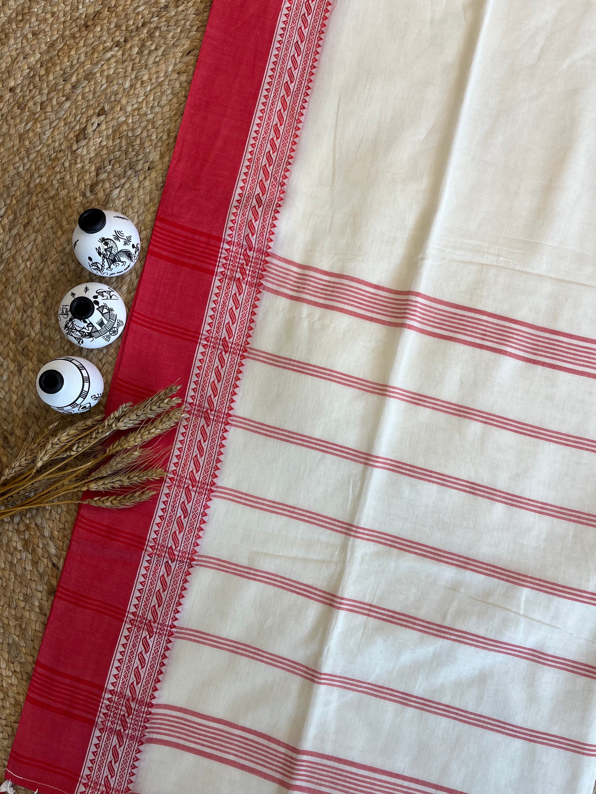 Timeless Ivory Saree with Red Accents - WEVOW