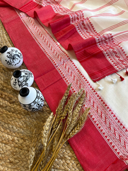 Timeless Ivory Saree with Red Accents - WEVOW