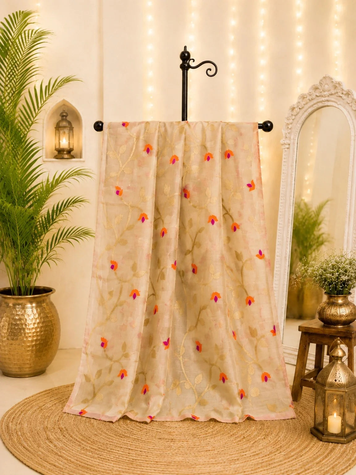 Cream Muslin Jamdani Saree image 3