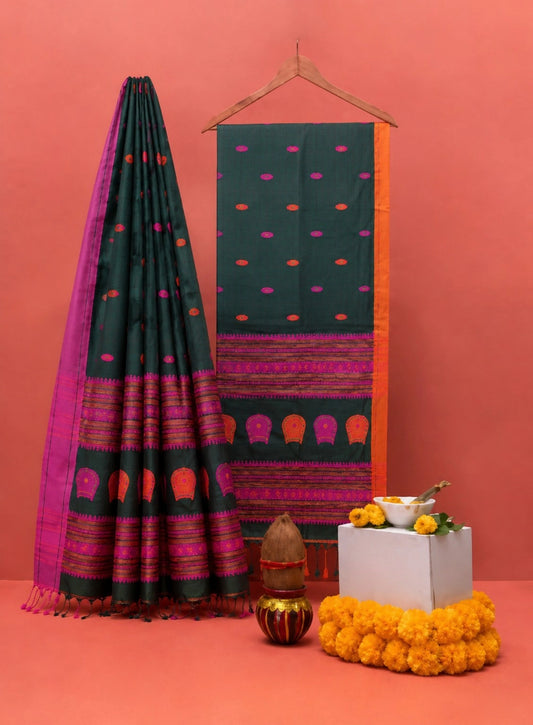 Dongiya Khadi Tree Motif Saree Tassel Pallu Detail