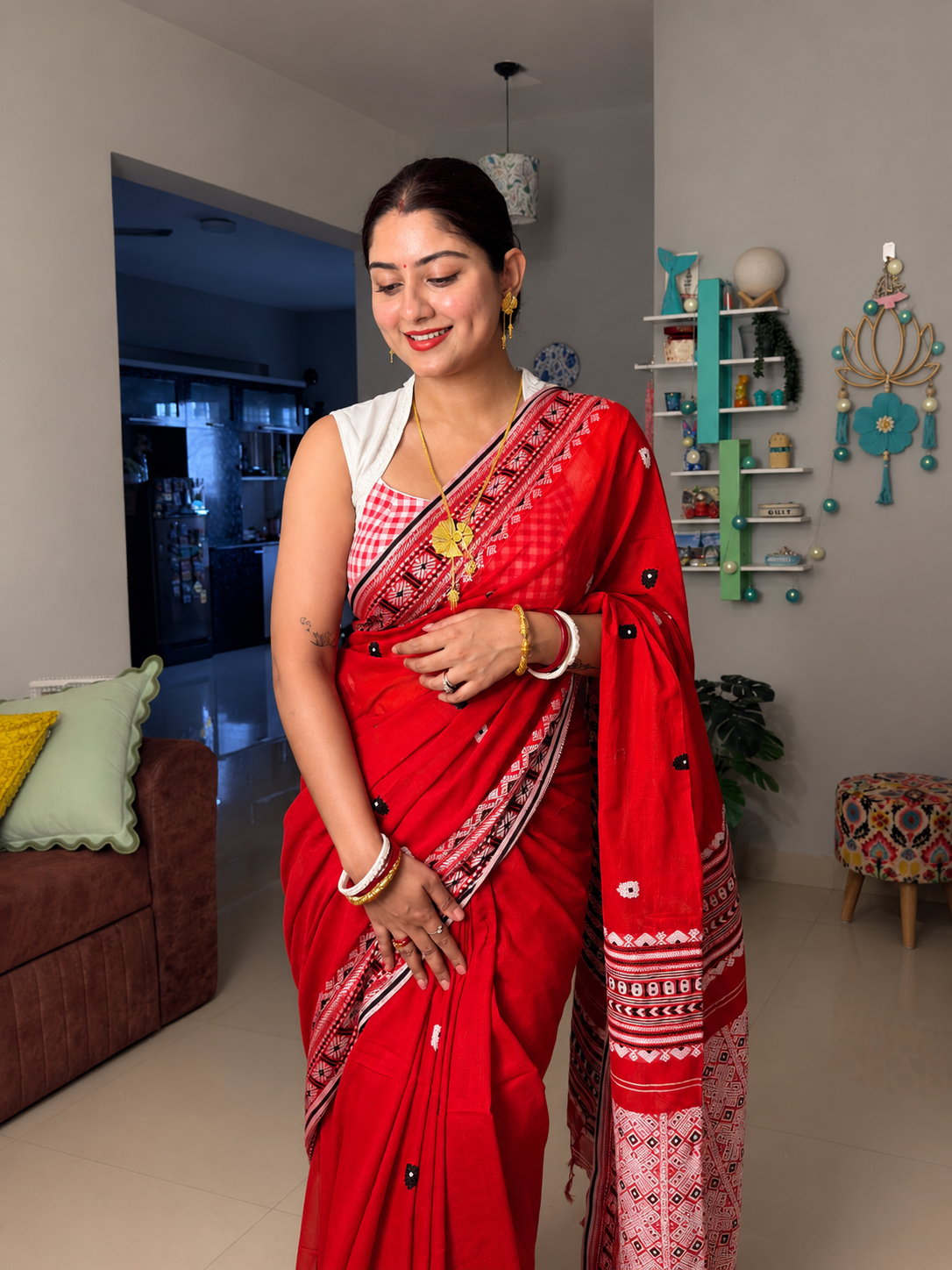 Pure Cotton Weaving Saree in Red with Traditional White Woven Border & Floral Buti Work