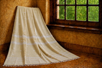 Beige Pure Mul Cotton Hand Weaving Jamdani Buta Saree with White Woven Stripes & Tassel Pallu