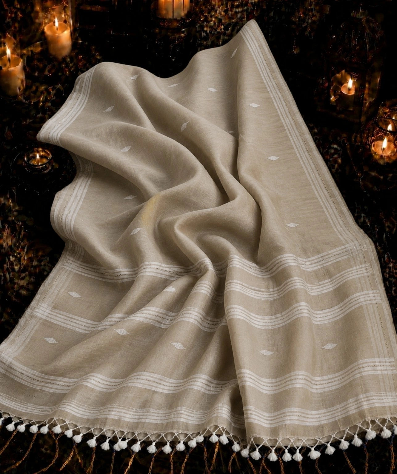 Beige Pure Mul Cotton Hand Weaving Jamdani Buta Saree with White Woven Stripes