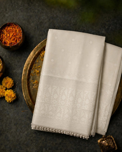 Pure Cotton Handwoven White Jamdani Saree with Traditional Floral Buti and Elegant Woven Border